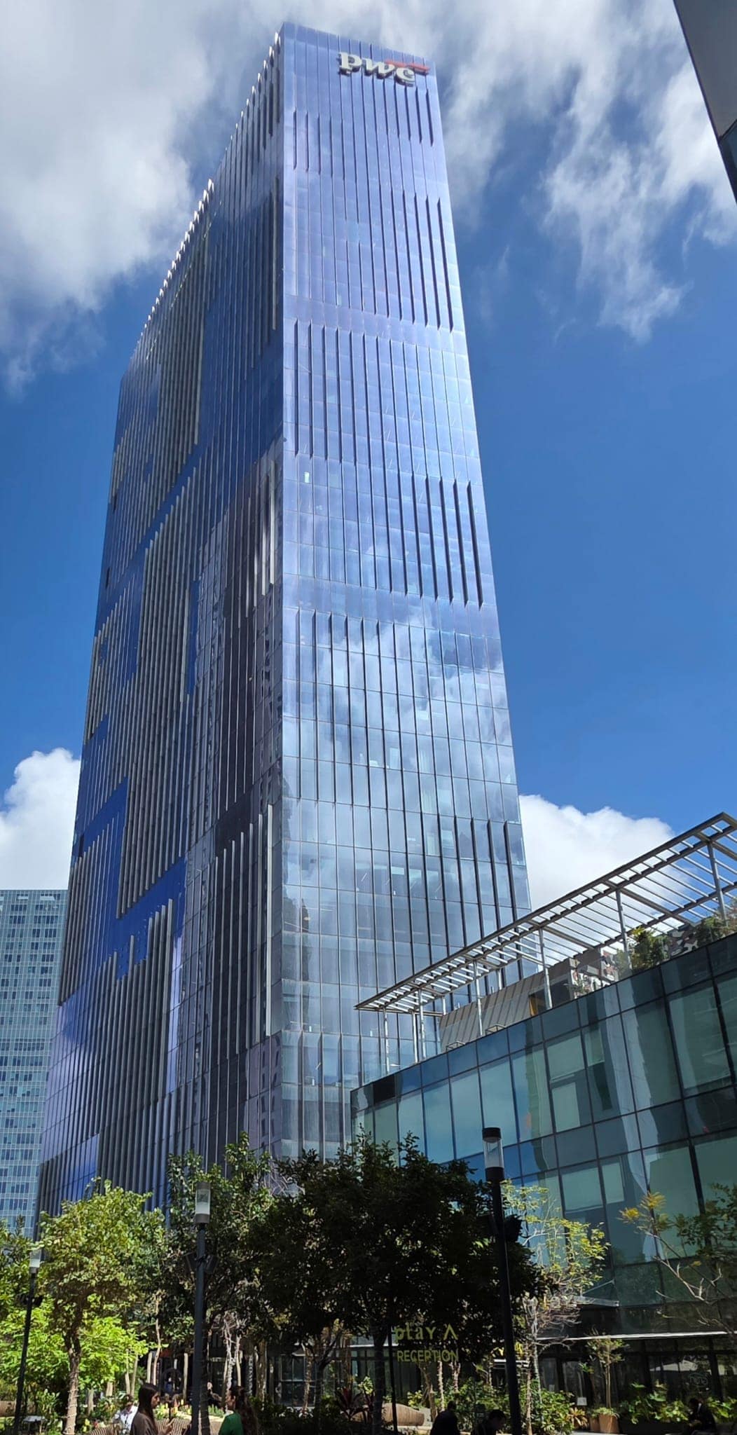 Azrieli Town office tower, Midtown complex Tel Aviv